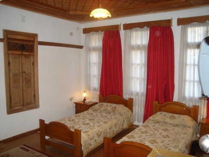 Kalemi Gjirokastër